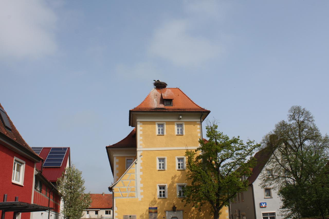 Schwarzer Adler - Hotel Garni Ipsheim Zewnętrze zdjęcie